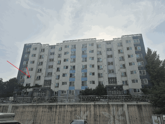 본건전경1 (동측에서 촬영)