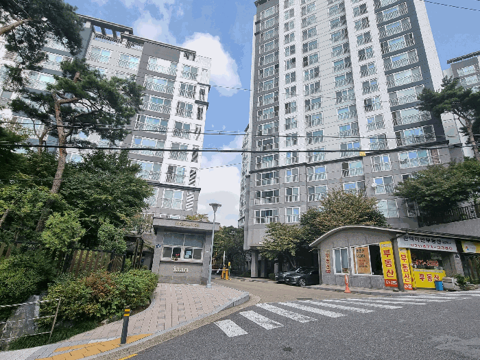 본건단지 주출입문