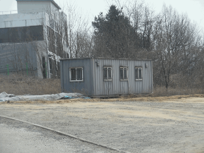 일련번호11 지상 컨테이너