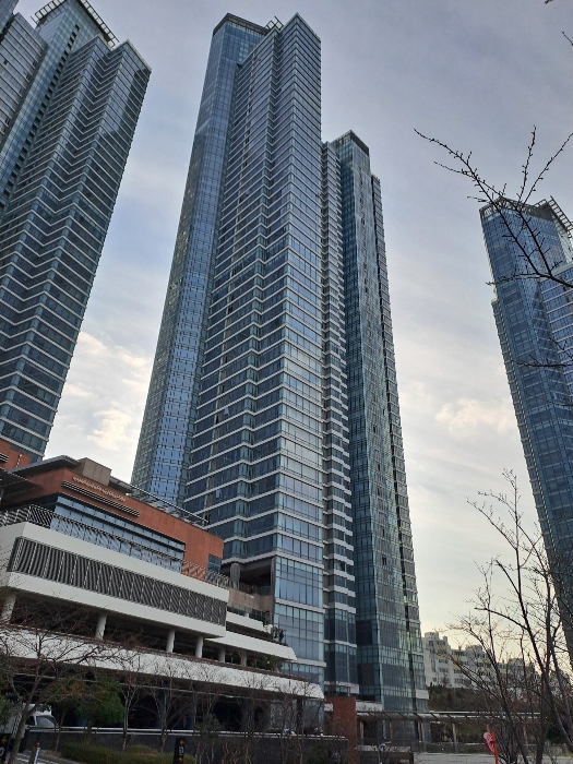 북동측에서