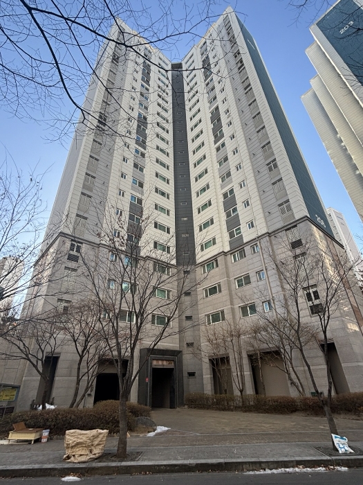본건 동 전경