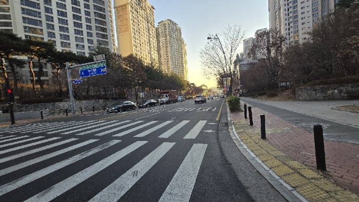 인접도로 및 주위환경