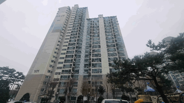 본건이 속한 건물